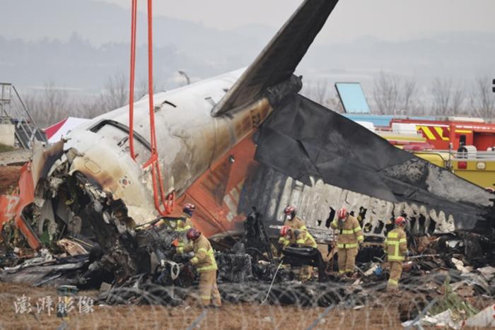 韩国土交通部：发生空难的务安机场关闭时间延长至1月14日