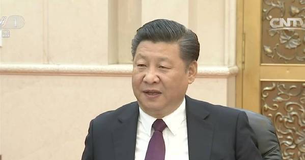 习近平同美国当选总统特朗普通电话