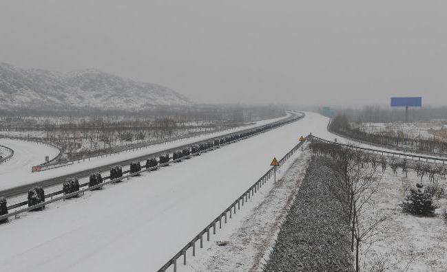 辽宁迎强降雪，全省高速公路入口全部关闭