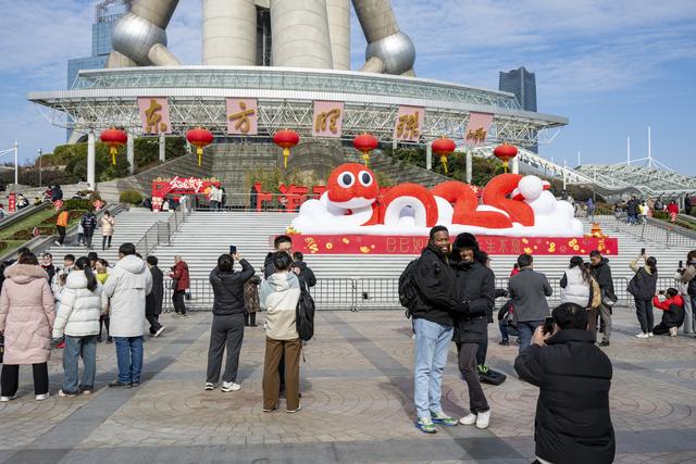 春节文旅消费活力迸发（新春走基层·假日市场看信心）